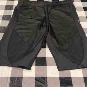 XL CWX compression shorts